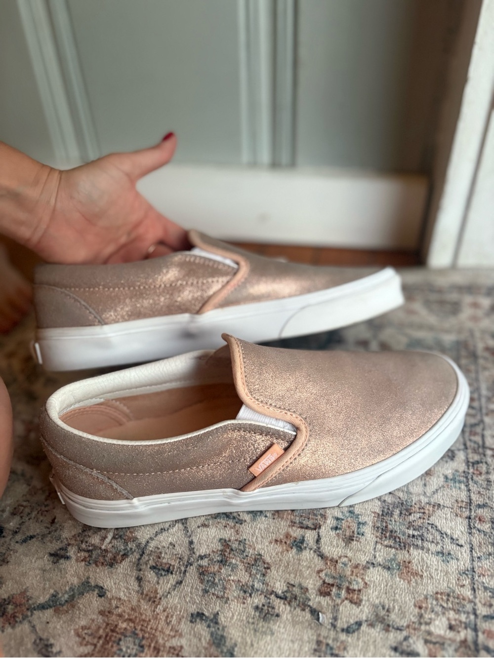 Women’s Size 9 Vans Slip-On Metallic Rose Sneakers - Picture 12 of 12